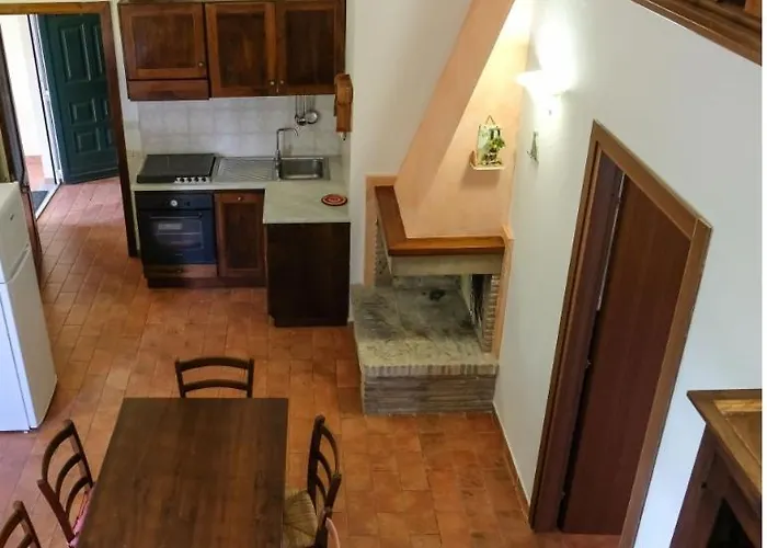 Tognoloni בית חווה גוביו